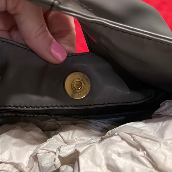 Vintage VALENTINO Nuage Large Bow Patent Leather Shiny Gray Tote w/Red Dust Bag - Picture 12 of 16